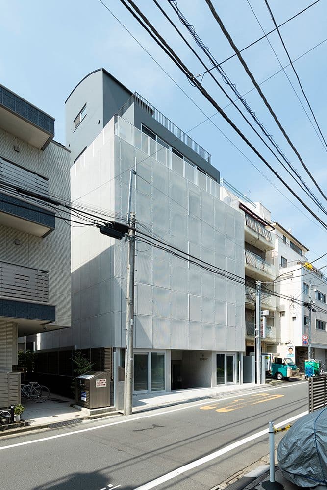 A.O.T. (AND-ON-TERRACE) 3