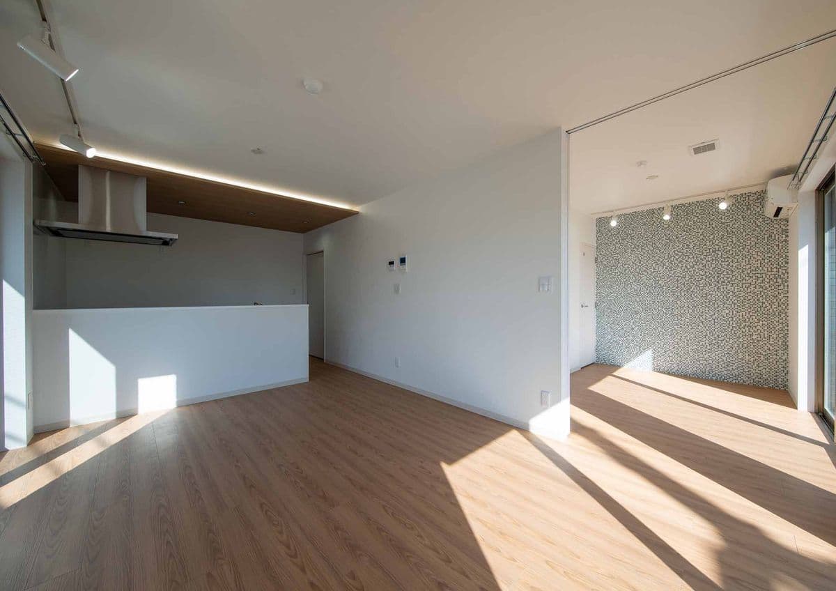 にじいろ原町 6